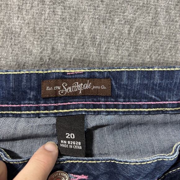 Southpole Jeans Womens 20 Blue Denim Bermuda Shorts Cuffed Embellished‎ Pockets - Picture 3 of 8